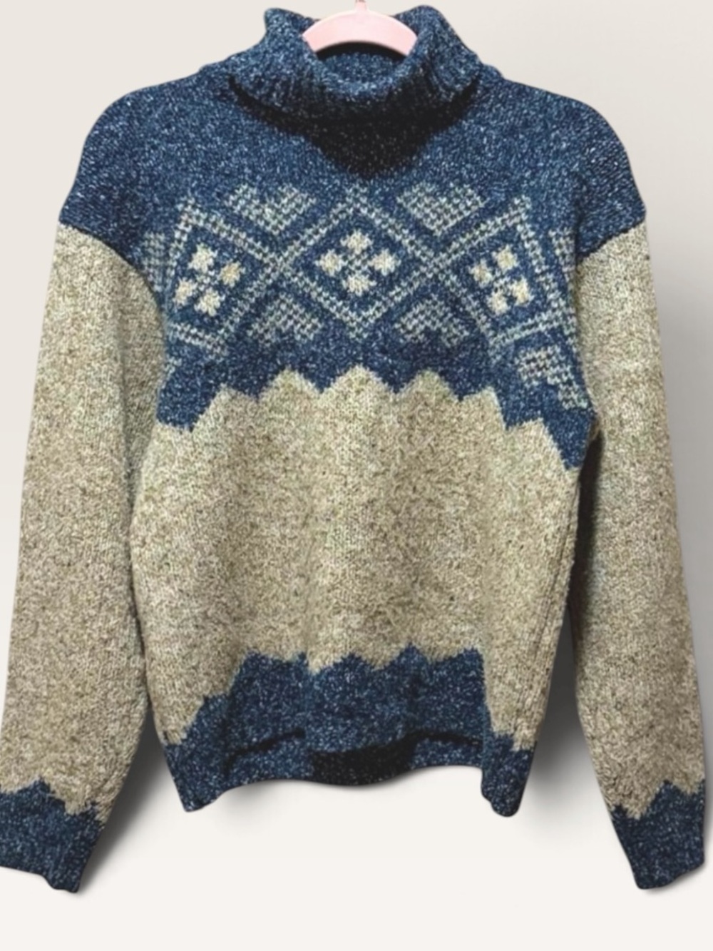 VINTAGE St. John’s Bay Fair Isle Turtleneck Sweater M Blue Cream Wool Nordic